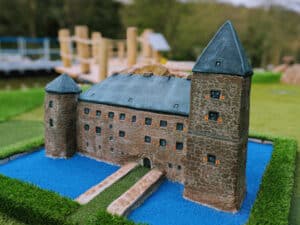 Wasserburg Haus Kemnade - Adventure Minigolf Bochum