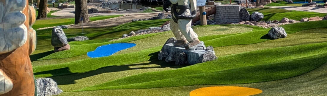 Adventure Minigolf Bochum oberer Bahnbereich mobil Adventure Minigolf Bochum oberer Bahnbereich mobil